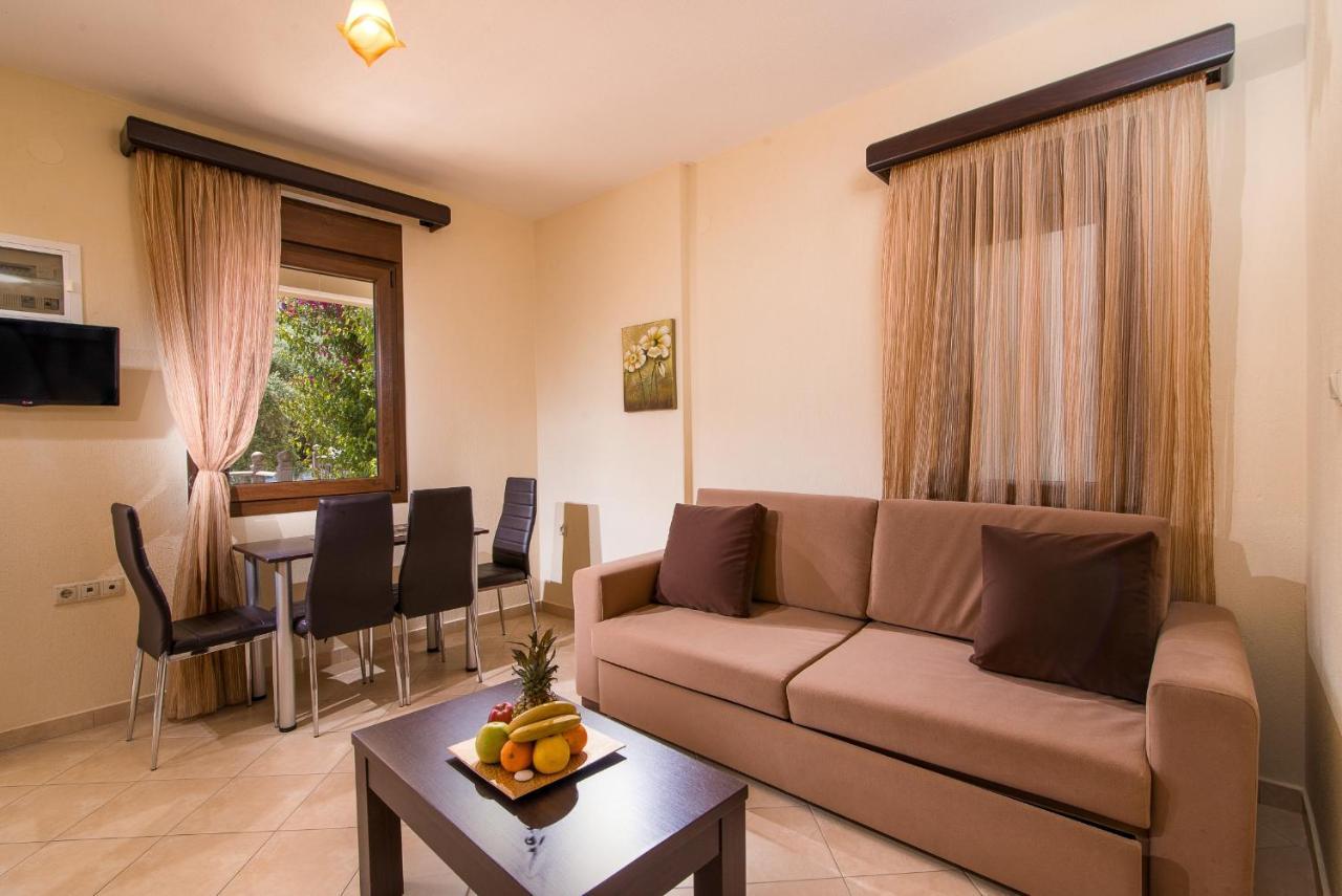Elekon Apartments Chrysi Ammoudia Exterior foto